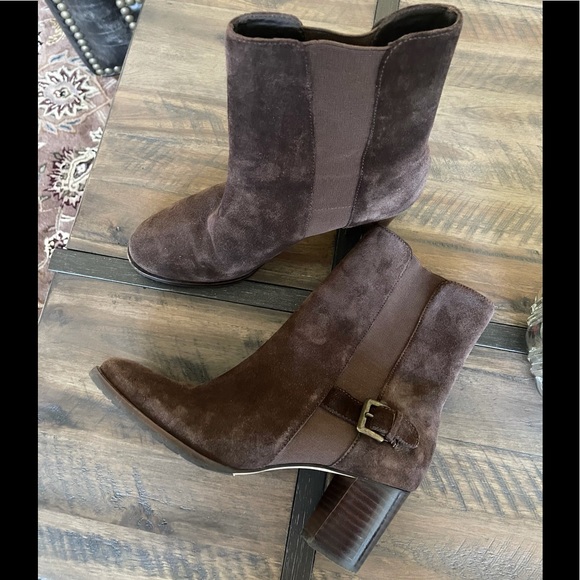 Gorgeous Cole Haan suede boots! - Picture 4 of 11